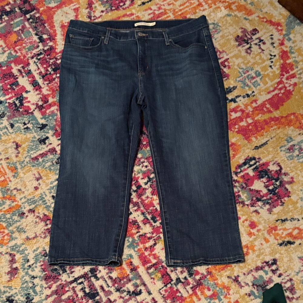 Levi's Dark Blue Shaping Skinny Capri Jeans 16W